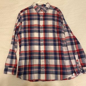Daniel Cremieux plaid LS button down. Lightweight, Madras feel. 100% cotton.